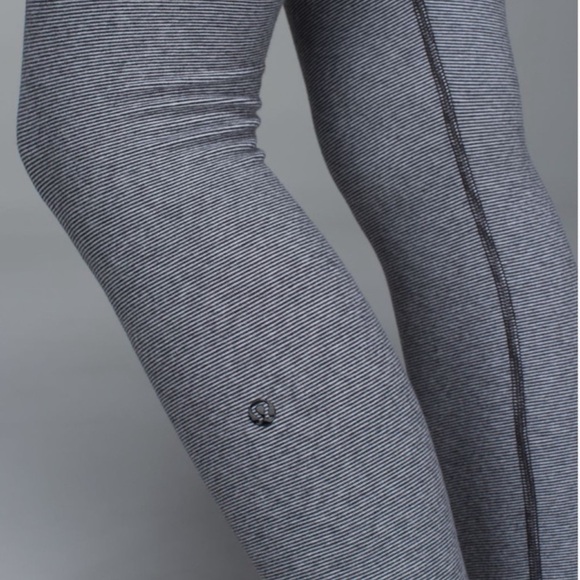 LULULEMON | Wunder Under Cotton Pants Roll Down Wee Stripe Women’s Size 6 - Picture 3 of 10